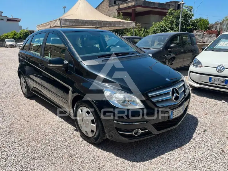 2010 Mercedes Benz B 180