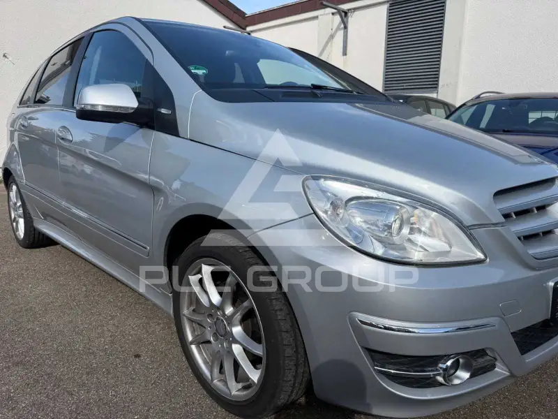 2010 Mercedes Benz B 180