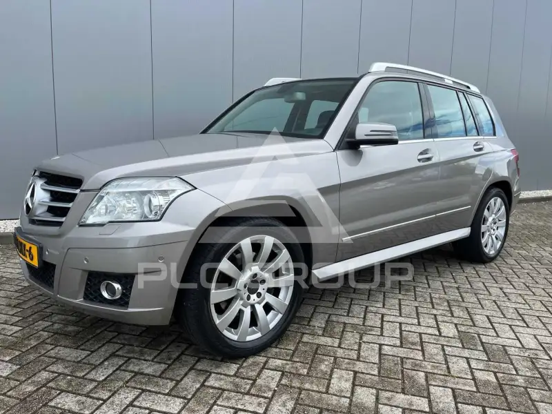 2010 Mercedes Benz GLK 320