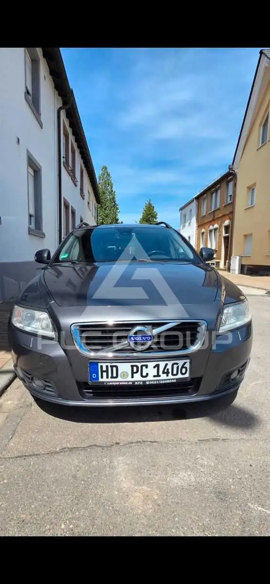 2010 Volvo V50