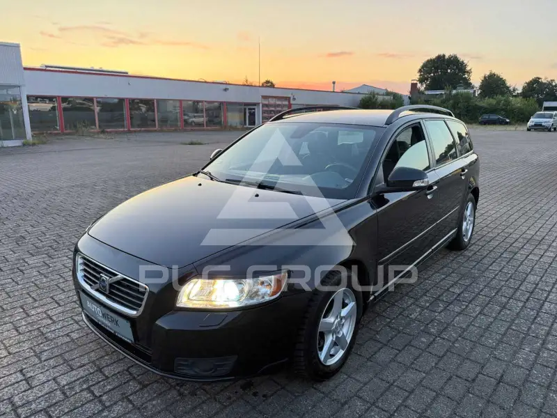 2010 Volvo V50