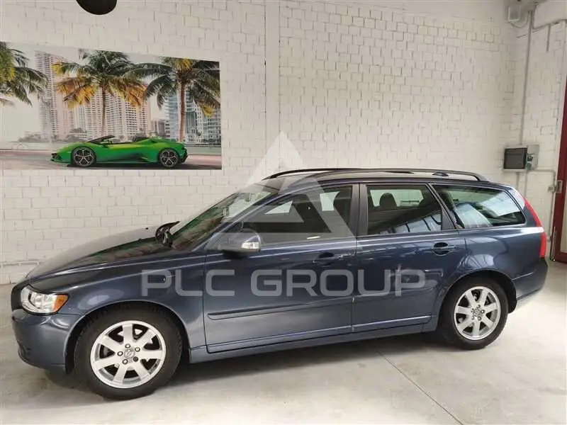 2010 Volvo V50