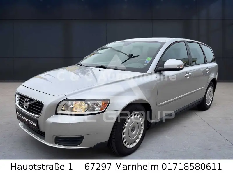 2010 Volvo V50