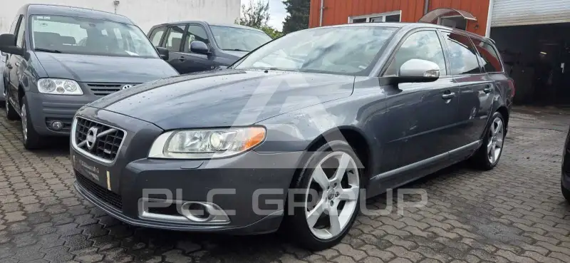 2010 Volvo V70