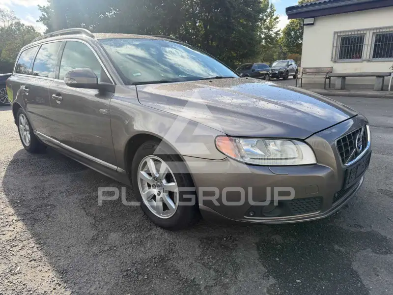 2010 Volvo V70
