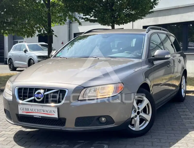 2010 Volvo V70