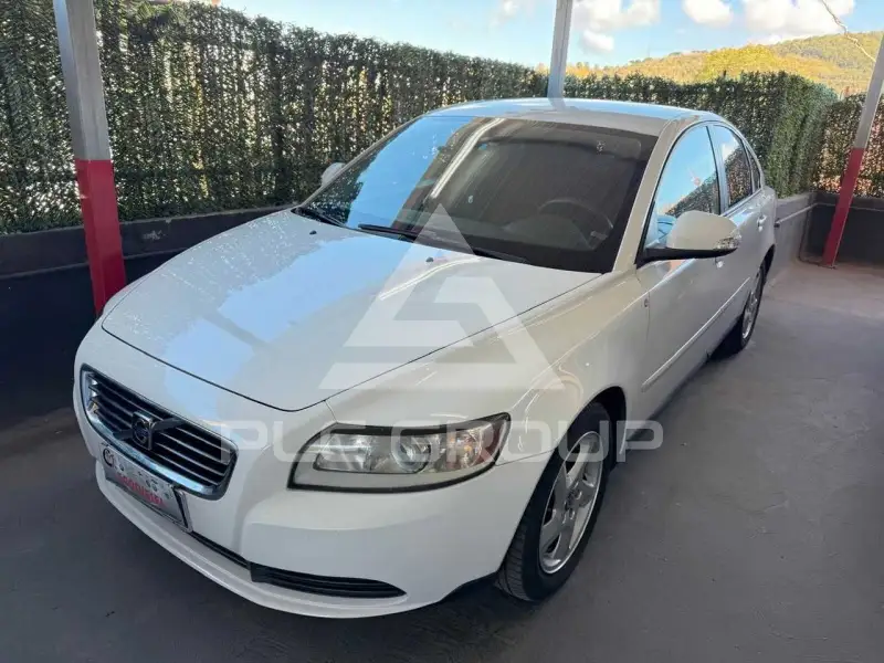 2010 Volvo S40