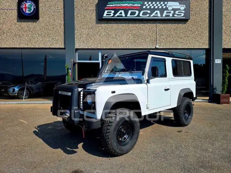 2010 Land Rover DEFENDER