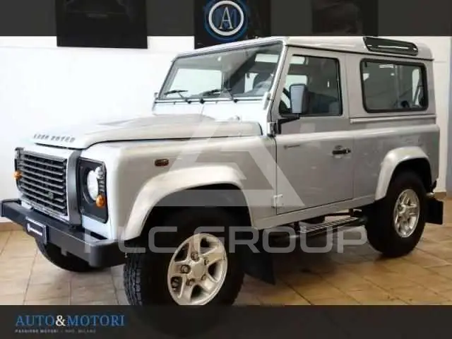 2010 Land Rover DEFENDER