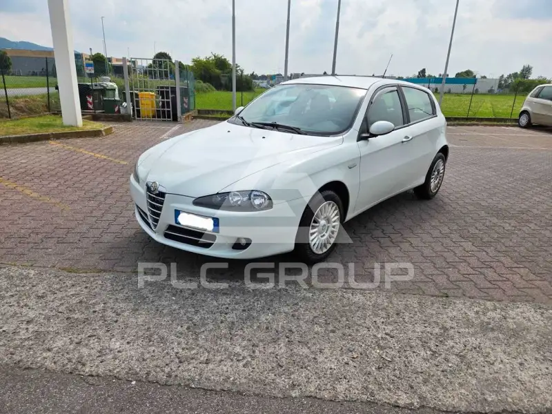 2010 Alfa Romeo 147