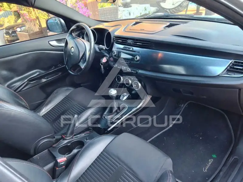 2010 Alfa Romeo Giulia