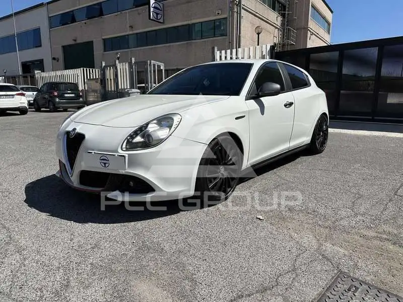 2010 Alfa Romeo Giulia