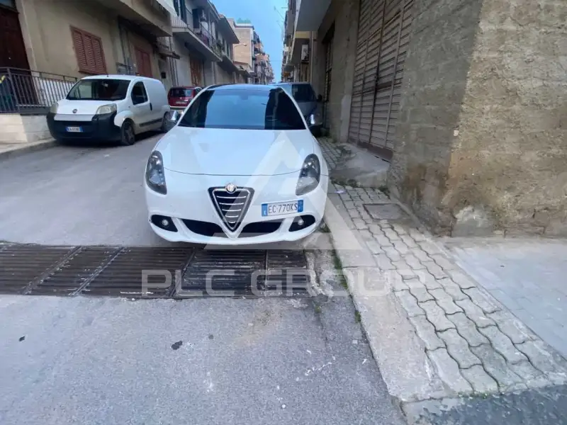 2010 Alfa Romeo Giulia