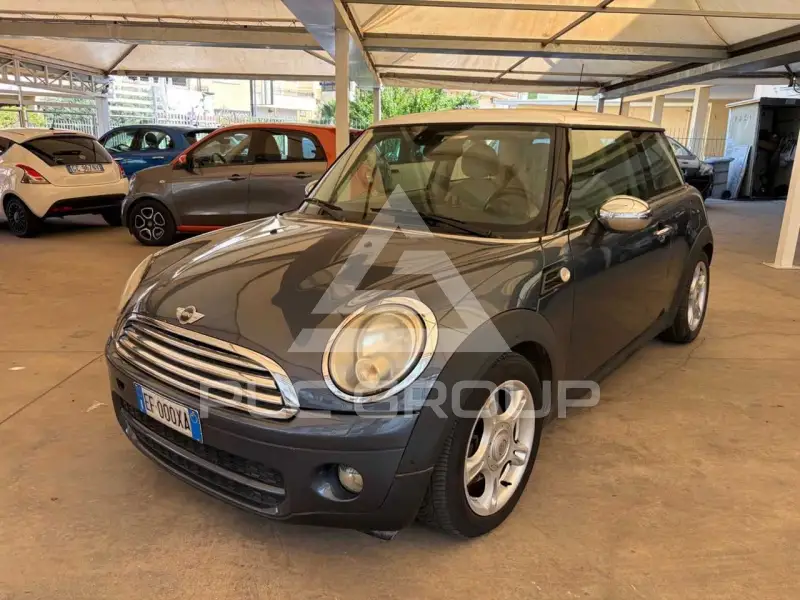2010 Mini COOPER