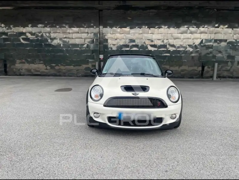 2010 Mini COOPER