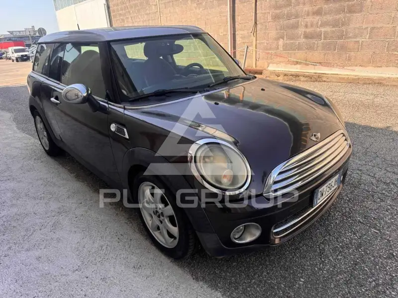 2010 Mini COOPER