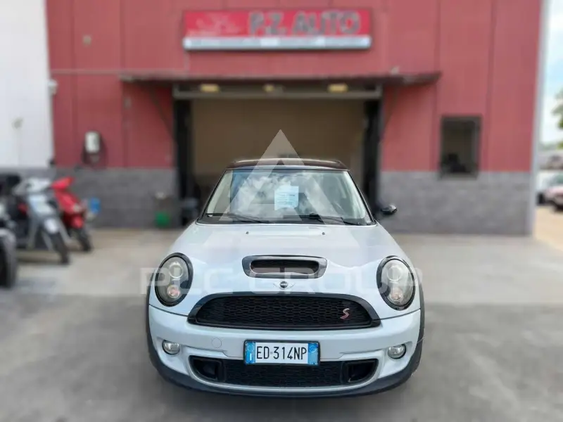 2010 Mini COOPER