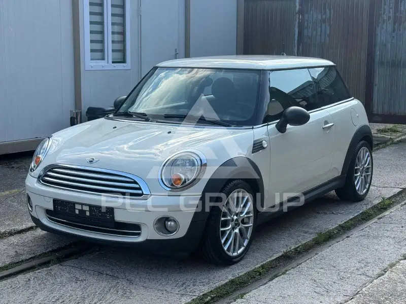 2010 Mini COOPER
