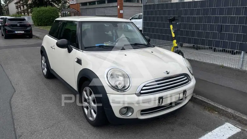 2010 Mini COOPER