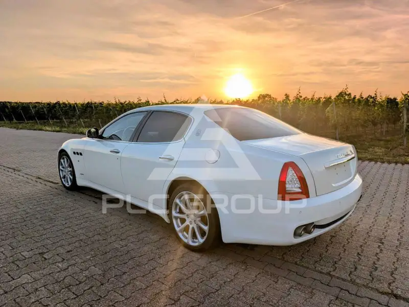 2010 Maserati QUATTROPORTE