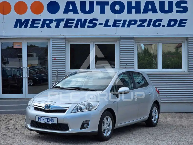 2010 Toyota AURIS