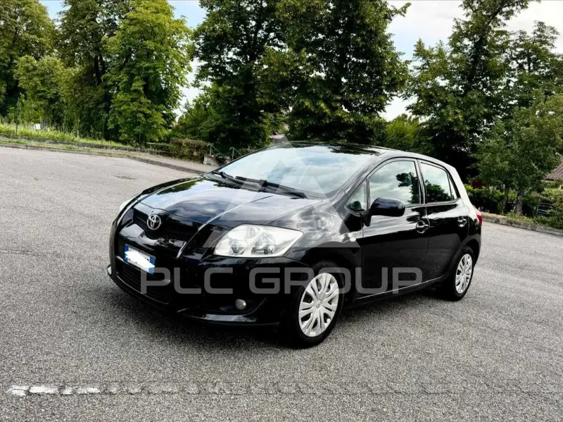 2010 Toyota AURIS