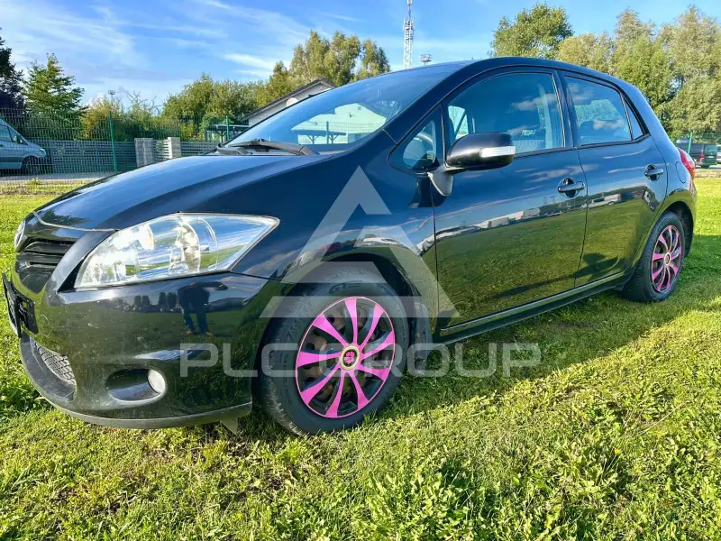 2010 Toyota AURIS