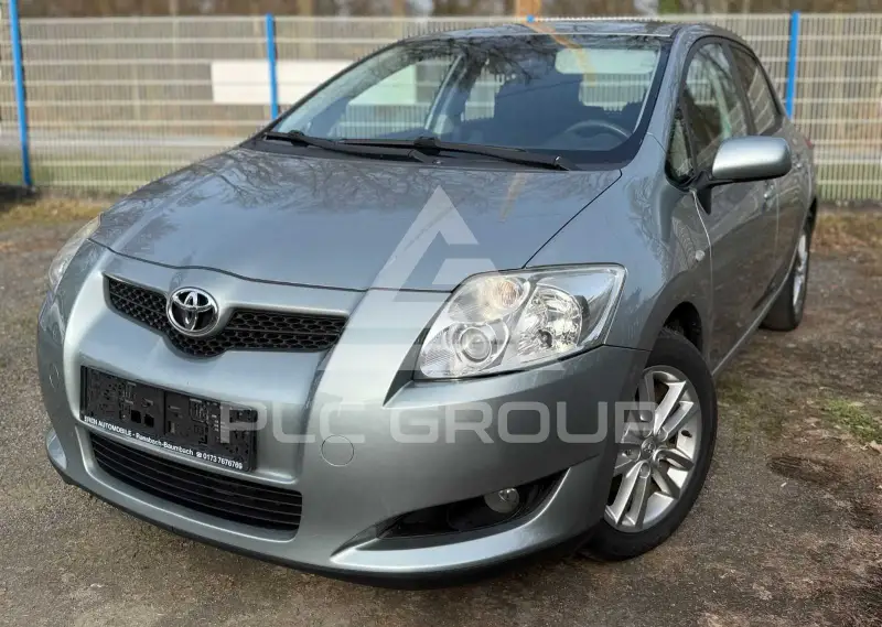 2010 Toyota AURIS