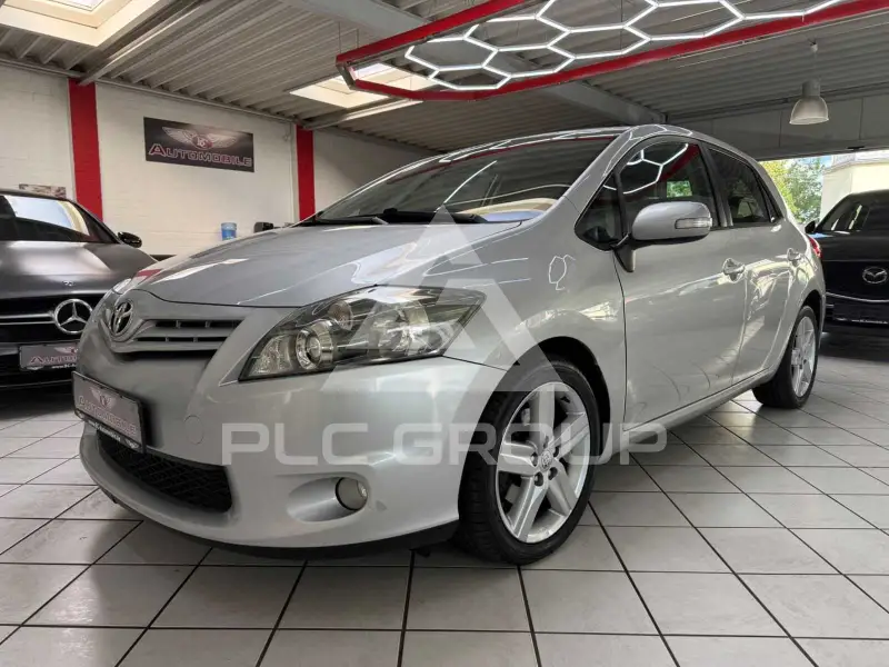 2010 Toyota AURIS