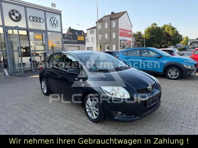 2010 Toyota AURIS