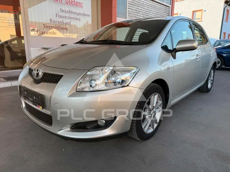 2010 Toyota AURIS