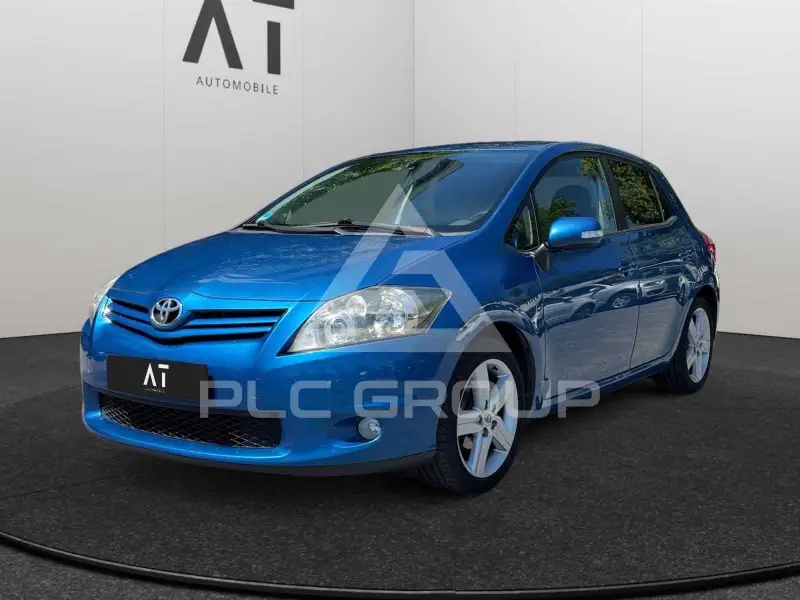 2010 Toyota AURIS