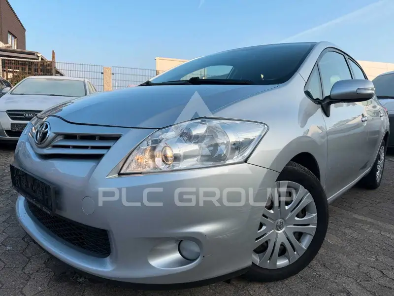 2010 Toyota AURIS