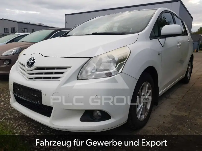 2010 Toyota VERSO