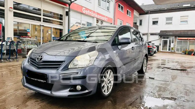 2010 Toyota VERSO