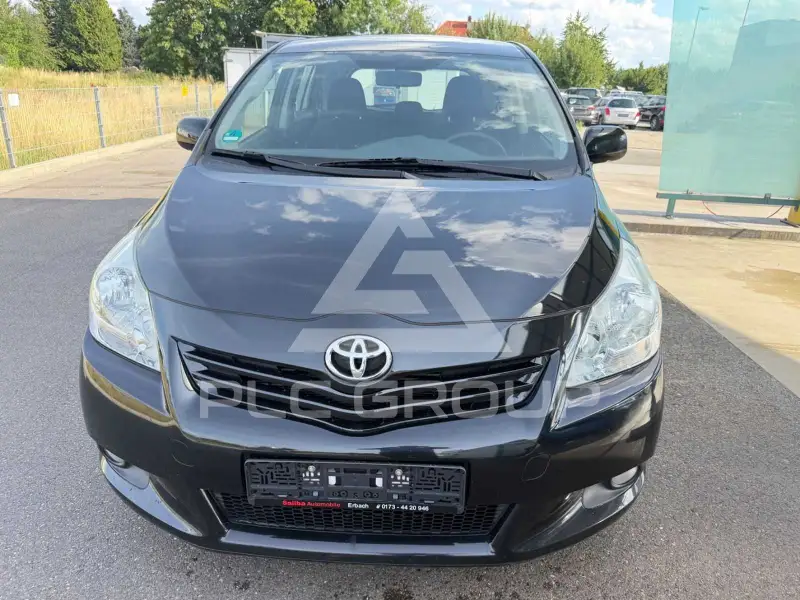 2010 Toyota VERSO