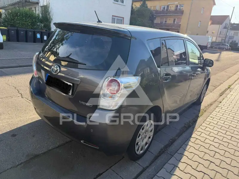 2010 Toyota VERSO