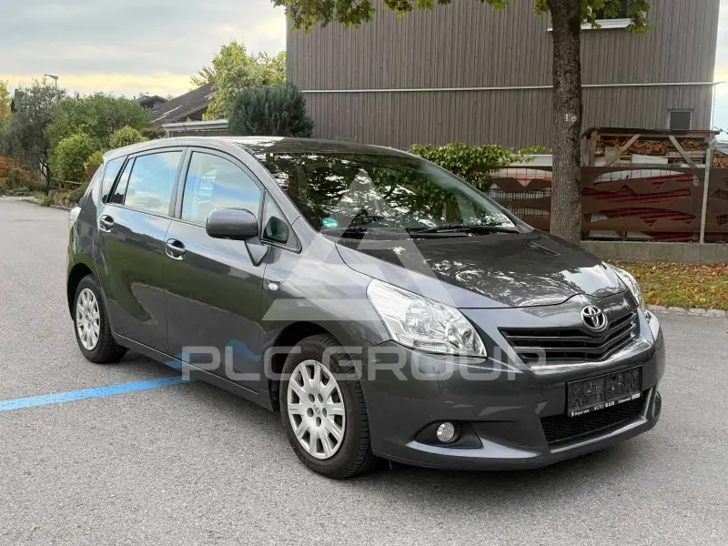 2010 Toyota VERSO
