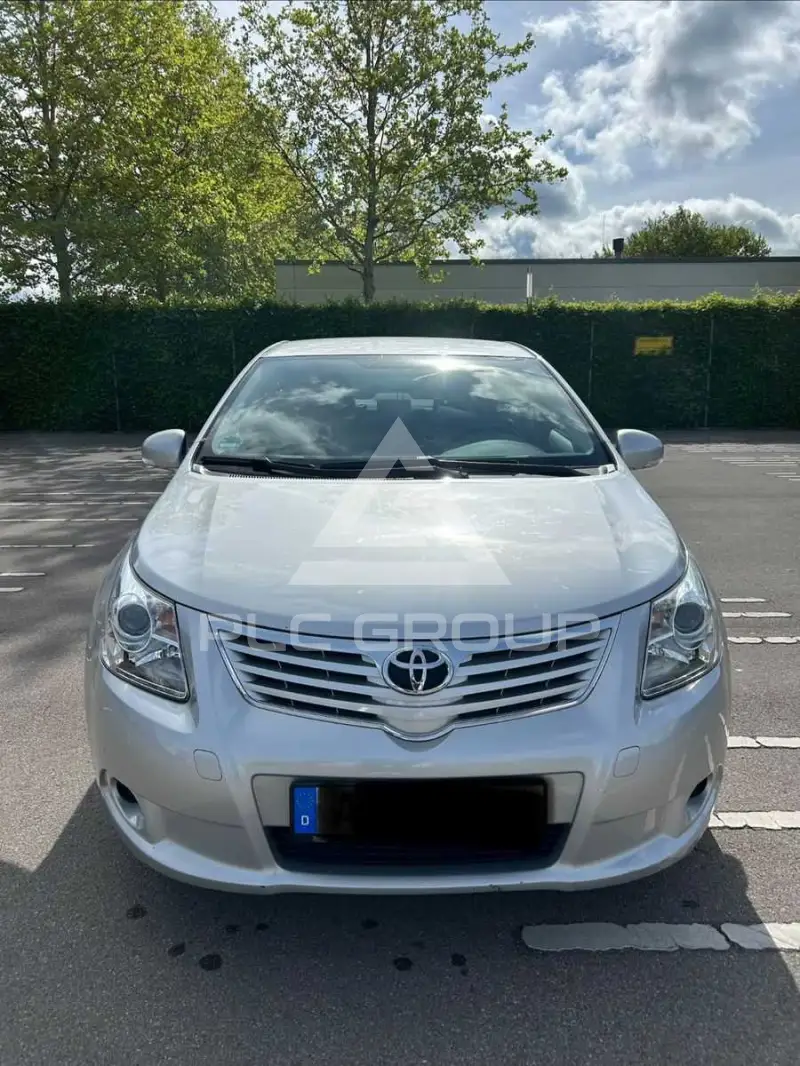 2010 Toyota Avensis