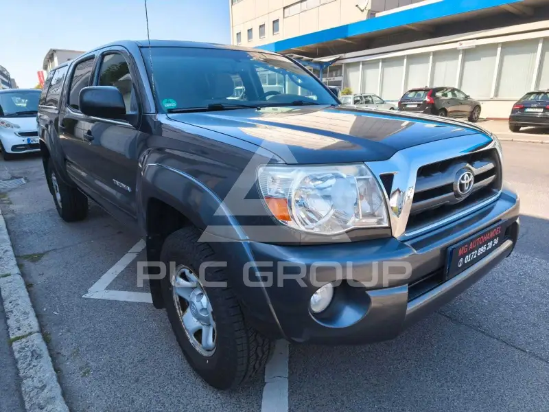 2010 Toyota TACOMA