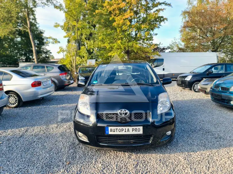 2010 Toyota YARIS