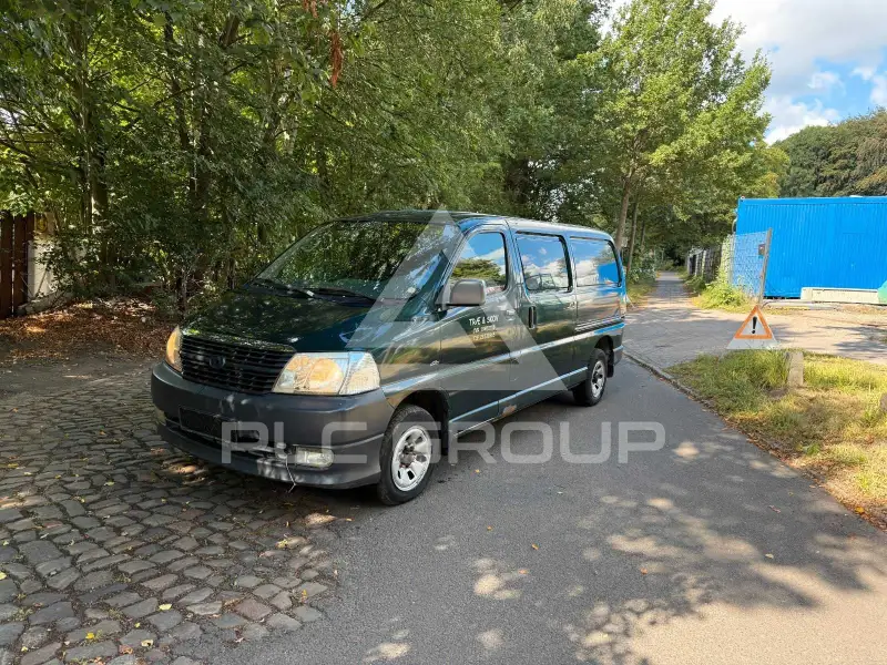 2010 Toyota Hiace
