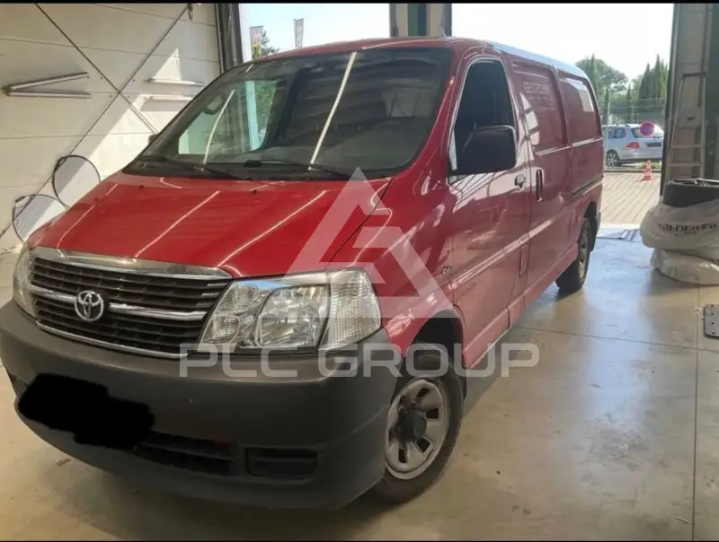 2010 Toyota Hiace