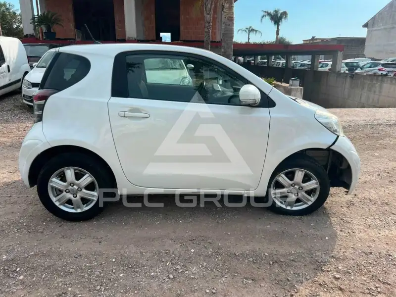 2010 Toyota IQ