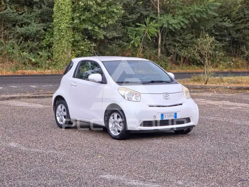 2010 Toyota IQ