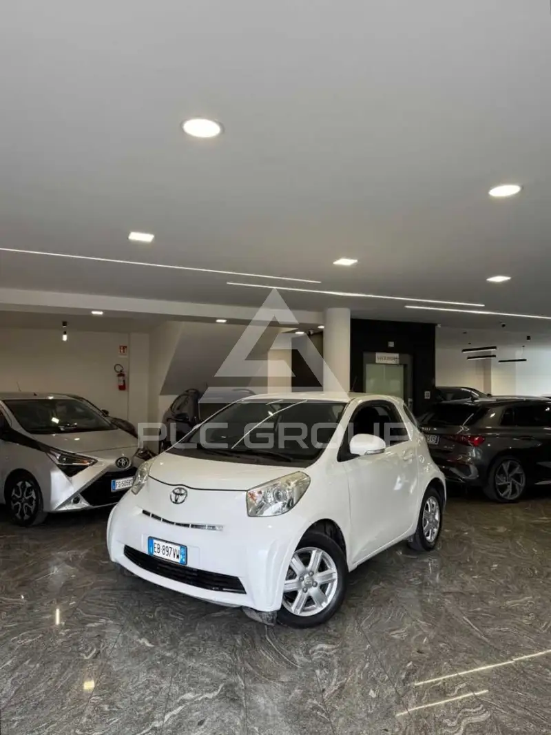 2010 Toyota IQ