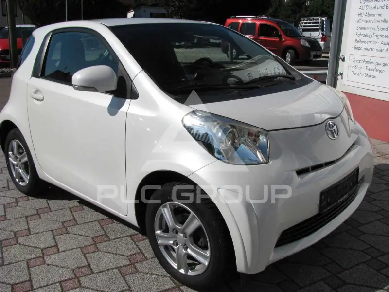 2010 Toyota IQ