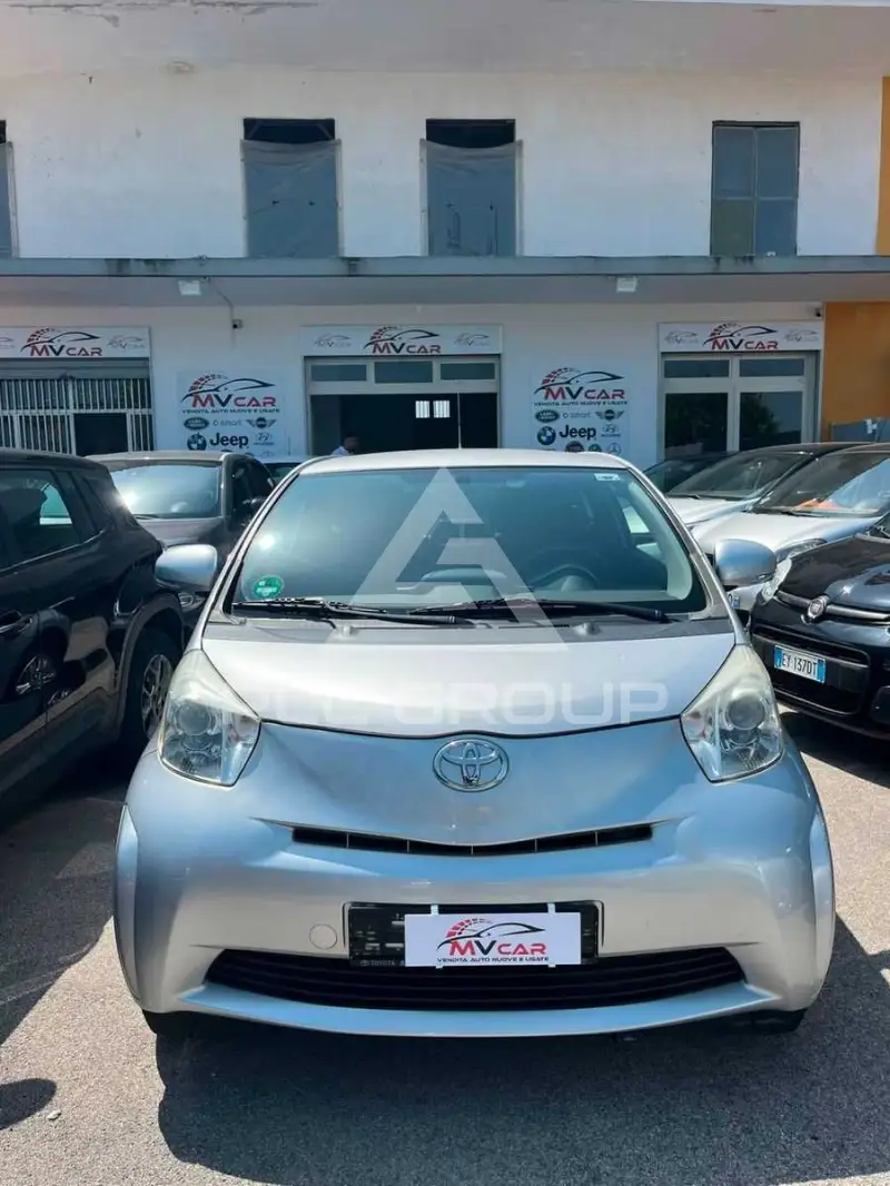 2010 Toyota IQ