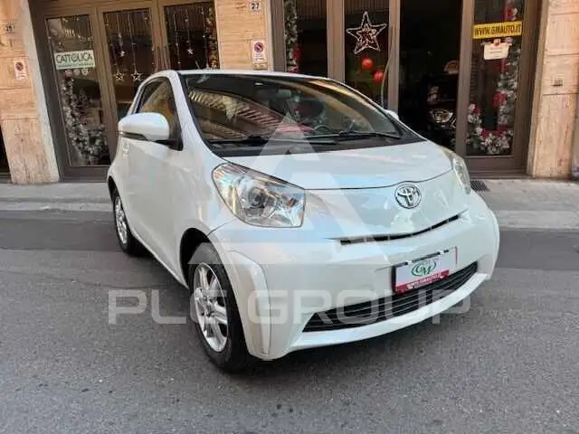 2010 Toyota IQ