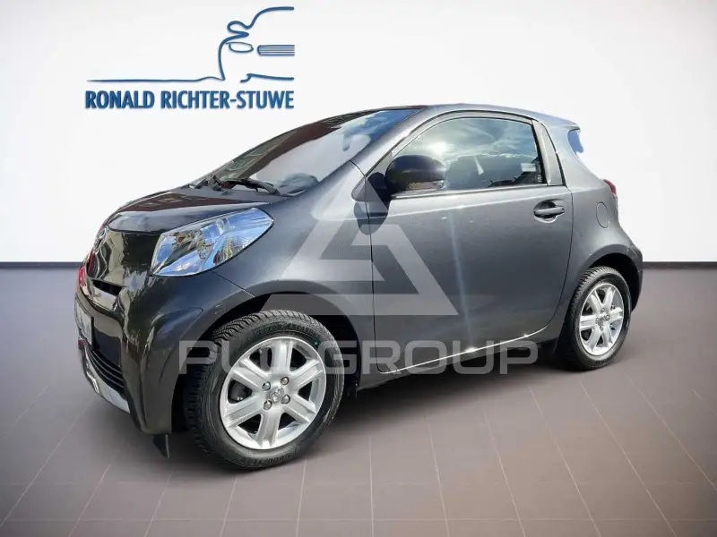2010 Toyota IQ